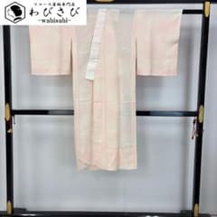 ☆ 長襦袢 奈良 月ヶ瀬 鳥梅染 桜の花模様 暈し 半衿付 しつけ糸 J-326 長襦袢 単衣 花模様に芝 乙女色 しつけ糸 J-414 - メルカリ