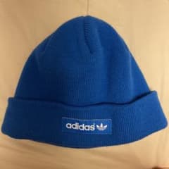 adidasニット帽 ニットキャップのサムネイル