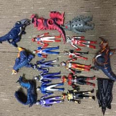 ウルトラマン&仮面ライダーフィギア   No３のサムネイル