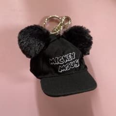 ミッキー キャップ ポンポン キーチェーンのサムネイル