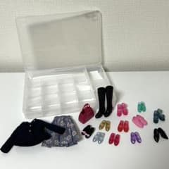 リカちゃん 小物セット 靴12足 服2着 鞄1点 収納ケース付きのサムネイル