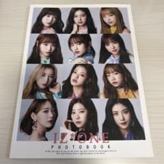 IZ*ONE PREMIUM PHOTOBOOKのサムネイル
