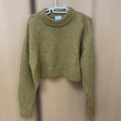 H&M クロップドニットセーター Sのサムネイル