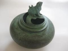 青銅錆色の香炉　高岡 正晴堂作 「天に吠える獅子」 青銅錆色の香炉 高岡 正晴堂作 「天に吠える獅子」 - メルカリ