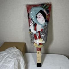 西村鴻月（初代）の　歌舞伎役者の姿を模った押絵羽子板のサムネイル