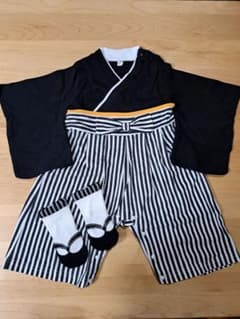 ☆袴ロンパース+靴下　Size 70～80cm☆のサムネイル