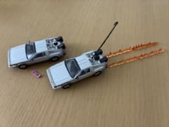 バック・トゥ・ザ・フューチャー デロリアン ミニカー 2台セットのサムネイル