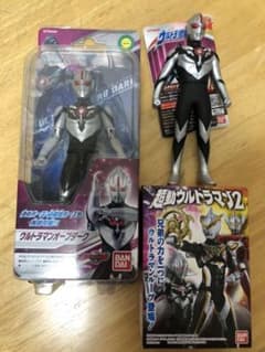 ウルトラマン オーブダークセットのサムネイル