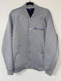 【大幅値下げ　希少】champion スタジャンのサムネイル