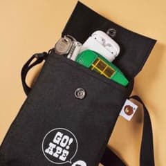 A BATHING APE スマホショルダーバッグのサムネイル
