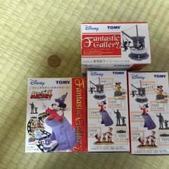 ミッキーマウスフィギュア未開封のサムネイル
