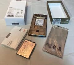 新品．未使用FXO（LGL25SNA）auゴ-ルドNAのサムネイル