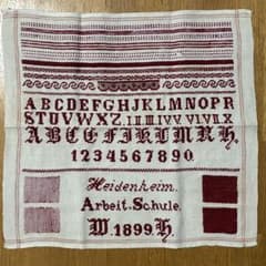 c*i様 レア　アンティーククロスステッチ刺繍サンプラー1899年　完成品のサムネイル