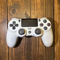 PS4 純正 ワイヤレスコントローラー デュアルショック4 ホワイトのサムネイル