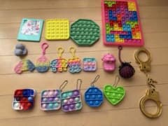 プッシュポップ　おもちゃセットのサムネイル