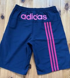 adidas ネイビーショートパンツ 150のサムネイル