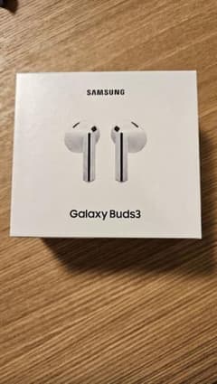 Galaxy Buds3　ホワイト　新品未開封のサムネイル