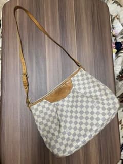 ヴィトン　ショルダーバックのサムネイル