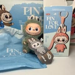 Labubu PIN FOR LOVE シークレット【！】ぬいぐるみ ラブブ 新作 シークレットPIN FOR LOVE ぬいぐるみペンダント