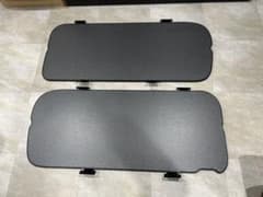 リアウィンドウパネル 両サイド2枚セット　日産キャラバンNV350で使用していた リアウィンドウパネル 両サイド2枚セット 日産キャラバンNV350で使用し