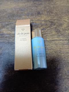 clé de peau BEAUTÉ ル・セラム 試用見本 3mlのサムネイル