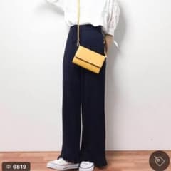 フリフリニットパンツのサムネイル