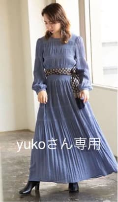 お値下げしました‼️フレイ　アイディー　シャーリングワンピースのサムネイル