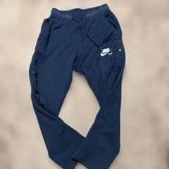 Nike スウェットパンツ ブラックのサムネイル
