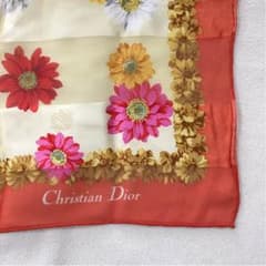 diorスカーフのサムネイル