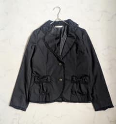 アクシーズファム フリル テーラード ジャケット バックリボン 黒 姫系 春