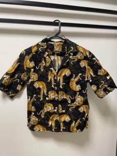 女性用アロハシャツ　タイガーのサムネイル