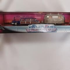 Hot Wheels Airstream Dream Vehicle Set - メルカリ