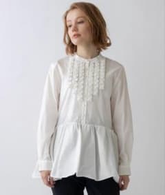 新品 定価26,400円 SONO ヒポポトゥースチュニックブラウス フリル 新品 定価26,400円 SONO ヒポポトゥースチュニックブラウス フリル