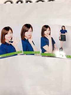 欅坂46 渡邉理佐 封入生写真のサムネイル