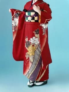 お値下げしました　　　振袖のサムネイル