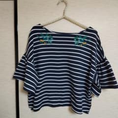HusHusH ボーダー 刺繍 トップス ネイビー Lサイズのサムネイル