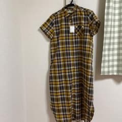 シャツワンピースのサムネイル