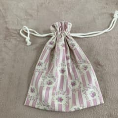 ハンドメイド 巾着袋 ローズ柄 小物入れのサムネイル