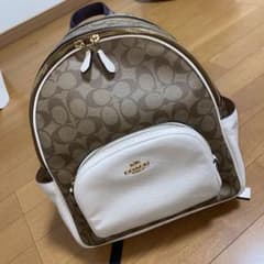 コーチ　リュックのサムネイル