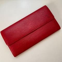 エピレザー 赤 長財布のサムネイル