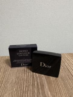 Dior アイシャドウのサムネイル