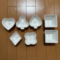 ☆期間限定値下げ☆トランプ型 小皿 6枚セット ホワイトのサムネイル