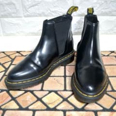 【極美品】ドクターマーチン レザーチェルシーブーツ UK5 サイドゴア24cm 極美品 ドクターマーチン サイドゴアブーツ UK5/24cm チェルシーブーツ