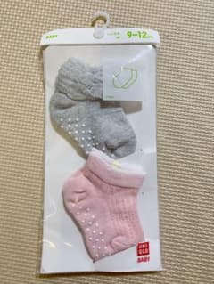 ユニクロベビー　靴下のサムネイル