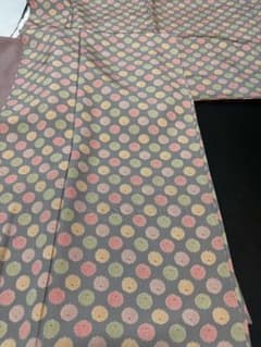 【極美品】西陣組合織染匠「美吉」深川鼠色「万寿菊」一越ちりめん 小紋 極美品】西陣組合織染匠「美吉」深川鼠色「万寿菊」一越ちりめん 小紋