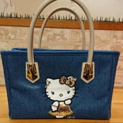 ♥️レディー、キティ、バッグ、Sサイズ♥️のサムネイル