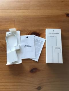 Apple 30pin VGA Adapter 純正品