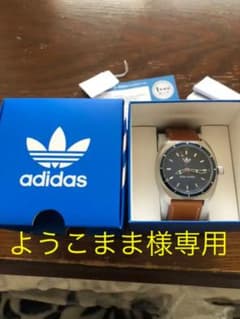 adidas時計 腕時計のサムネイル