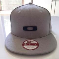 oakley NEWERA オークリー ニューエラ スナップバックキャップのサムネイル