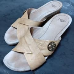UGG　サンダル　25cmのサムネイル